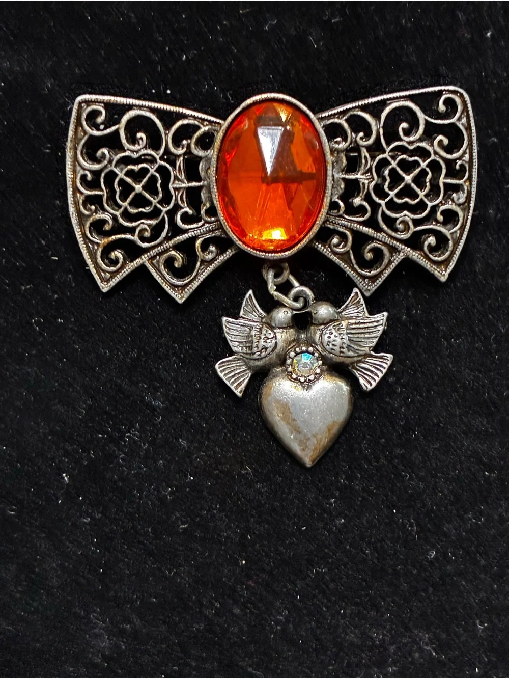 Vintage EUC Heart Dangle Brooch / Antiqued Brass Bow Heart Crystal  Brooch